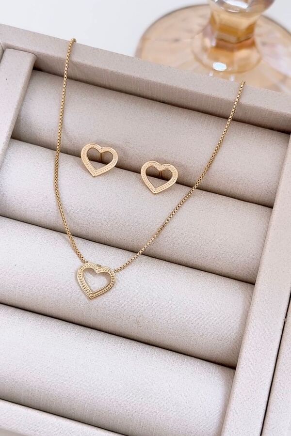 Conjunto Coração Pontilhado